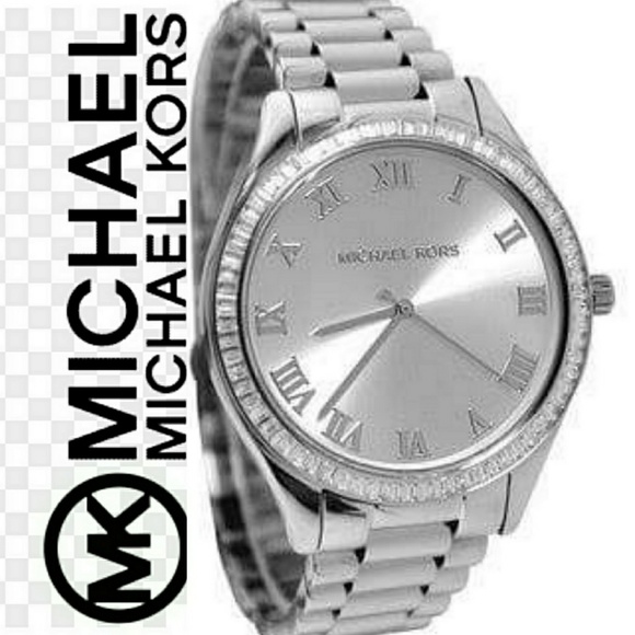 Michael Kors Accessories - ❣Last Chance❣Michael Kors⚘Blake Crystal Watch